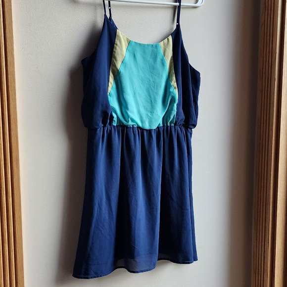 Olive & Oak Lightweight Blue Dress Size Large - Picture 5 of 16